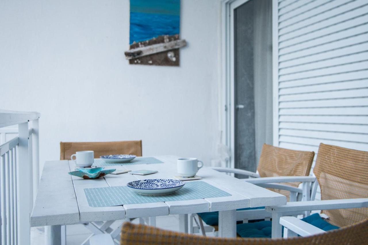 Grey Theros Apartments Paralia Dionysiou Exteriér fotografie